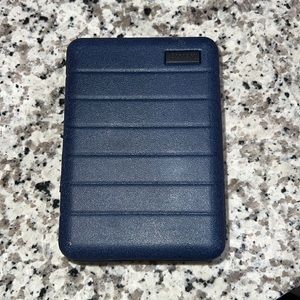 Away United Airlines Mini Polaris suitcase